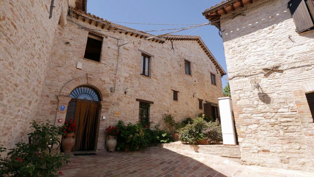 Borgo De' Varano By Hotel I Duchi Camerino Exteriör bild
