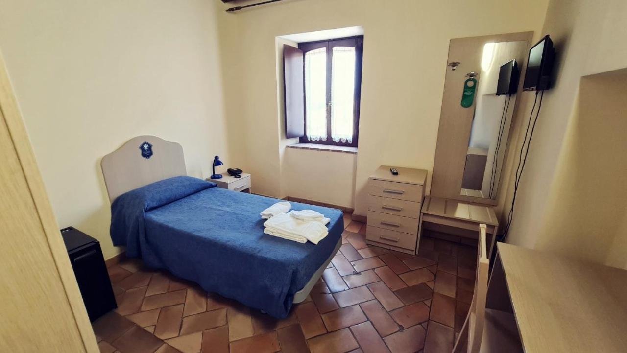 Borgo De' Varano By Hotel I Duchi Camerino Exteriör bild